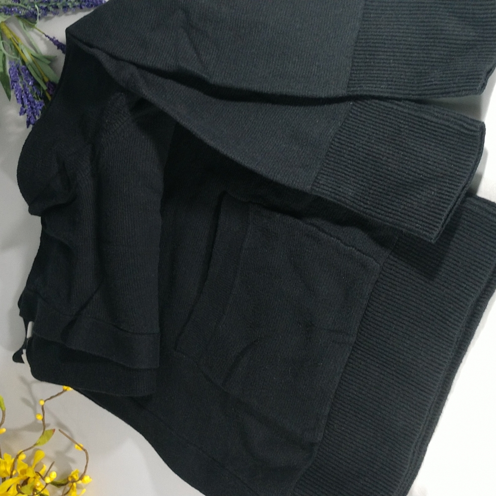 Gap Waist length Open Front Sweater - Picture 2 of 3